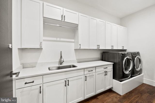 8880 BRADLEY BLVD, Bethesda, MD 20817