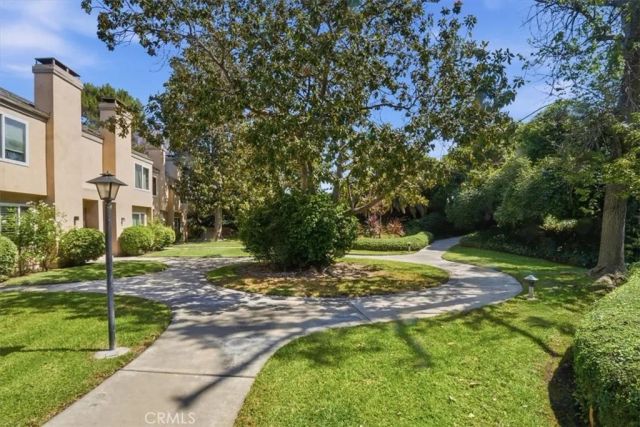 101 W Riverdale, Orange, CA 92865