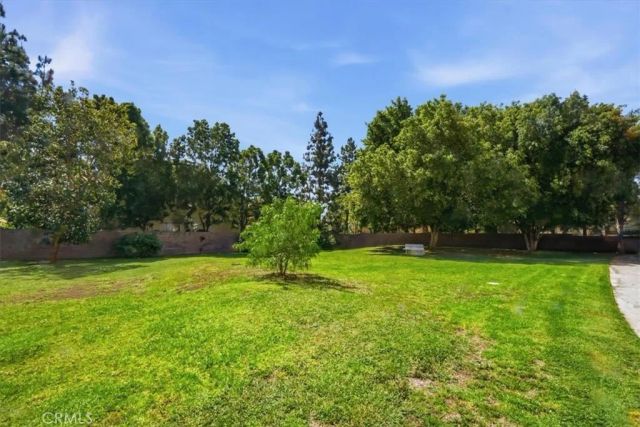 101 W Riverdale, Orange, CA 92865