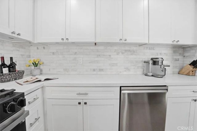 101 W Riverdale, Orange, CA 92865