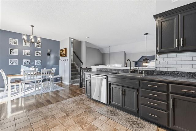 860 River Drive, Edwardsville, KS 66111