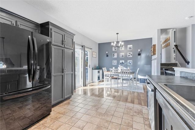 860 River Drive, Edwardsville, KS 66111