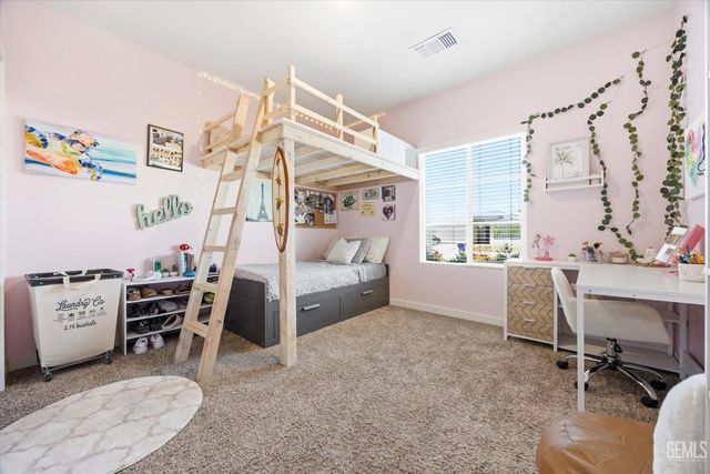12513 Lautner Drive, Bakersfield, CA 93311