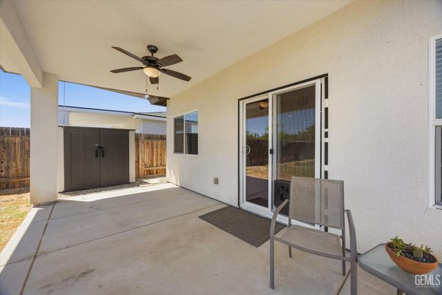12513 Lautner Drive, Bakersfield, CA 93311
