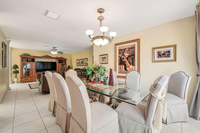 4957 SW 94th Terrace, Cooper City, FL 33328