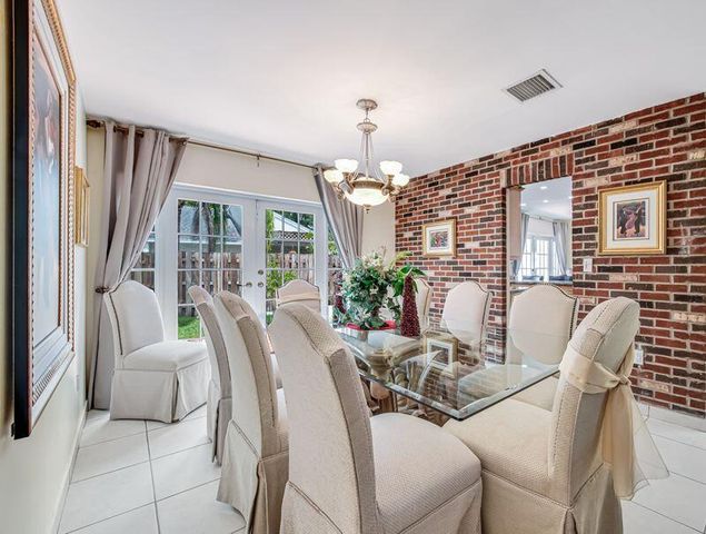 4957 SW 94th Terrace, Cooper City, FL 33328
