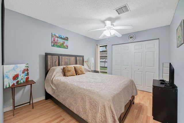 4957 SW 94th Terrace, Cooper City, FL 33328