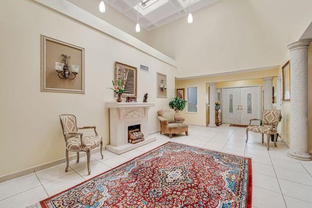 4957 SW 94th Terrace, Cooper City, FL 33328