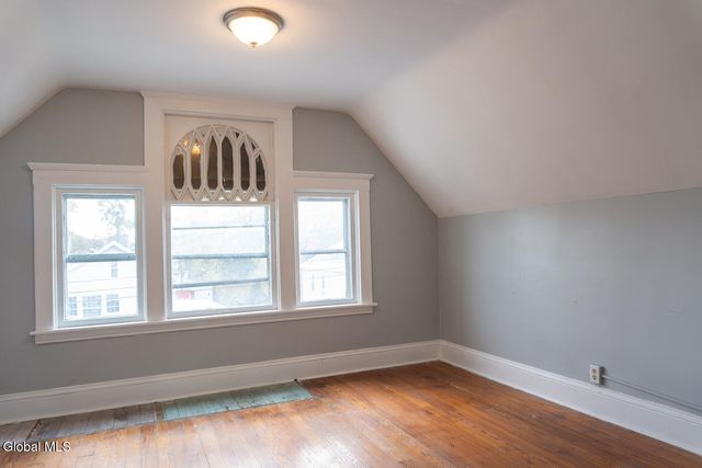 57 N Brandywine Avenue, Schenectady, NY 12307