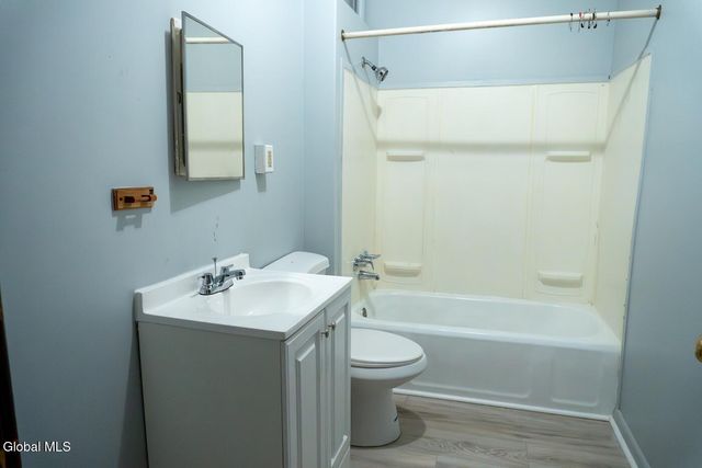 57 N Brandywine Avenue, Schenectady, NY 12307