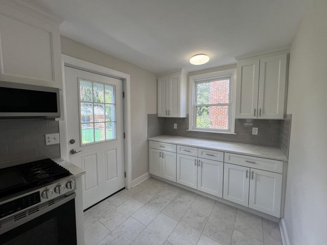 105 SIGNAL RD, Drexel Hill, PA 19026