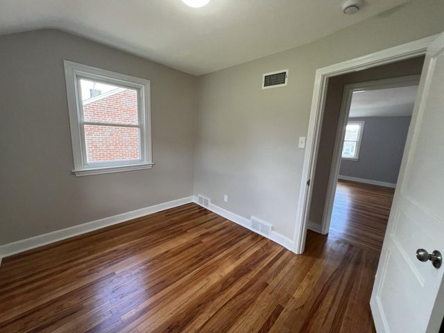 105 SIGNAL RD, Drexel Hill, PA 19026