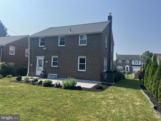 105 SIGNAL RD, Drexel Hill, PA 19026