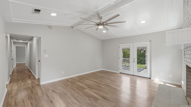 938 LAZY TRL, New Braunfels, TX 78130