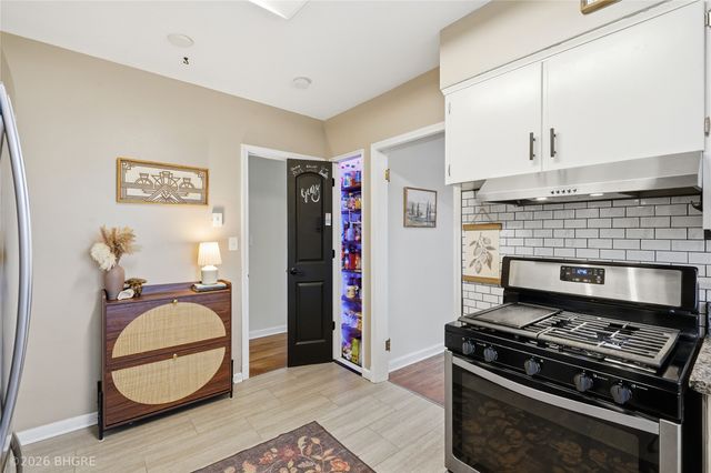 1617 Guthrie Avenue, Des Moines, IA 50316