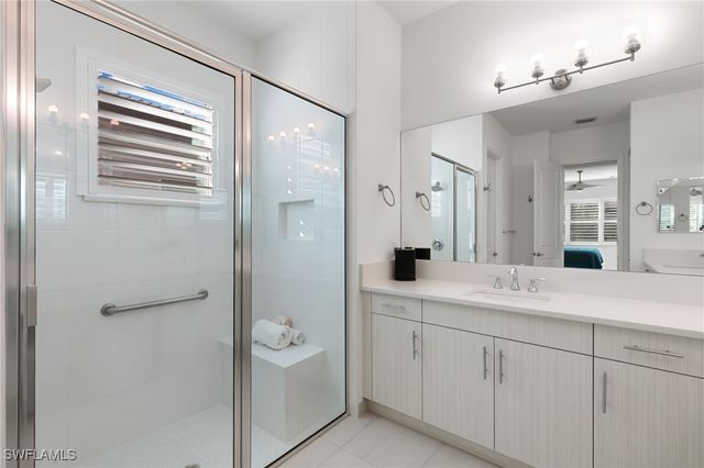 12372 Dahlia CT, Naples, FL 34120