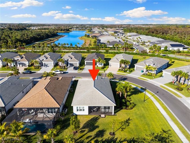 12372 Dahlia CT, Naples, FL 34120