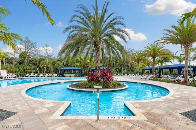 12372 Dahlia CT, Naples, FL 34120