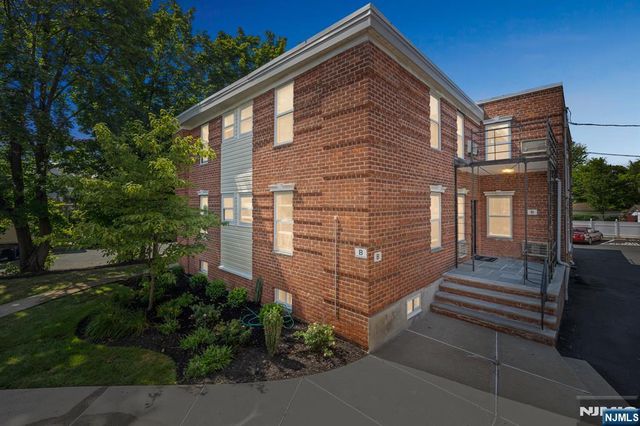 320 Claremont Avenue A14, Montclair, NJ 07042