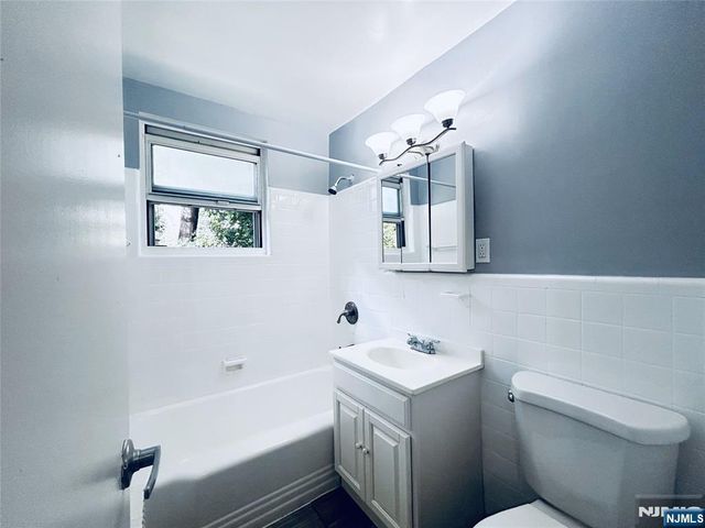 320 Claremont Avenue A14, Montclair, NJ 07042