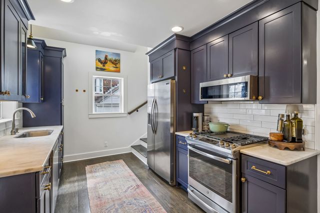 1015 Iverson Ave, Nashville, TN 37216