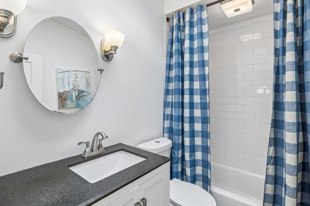 1015 Iverson Ave, Nashville, TN 37216