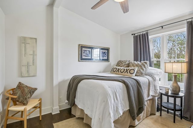 1015 Iverson Ave, Nashville, TN 37216