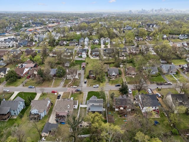 1015 Iverson Ave, Nashville, TN 37216