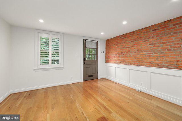 607 S SAINT ASAPH ST, Alexandria, VA 22314