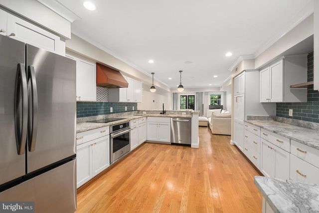 607 S SAINT ASAPH ST, Alexandria, VA 22314