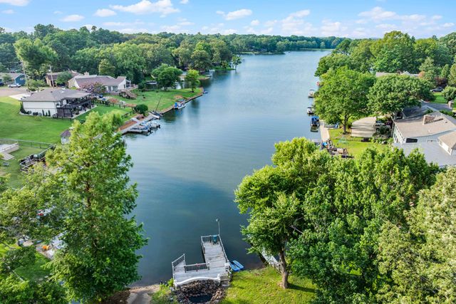 9606 BLUE SPRUCE DR, Lakeland, TN 38002