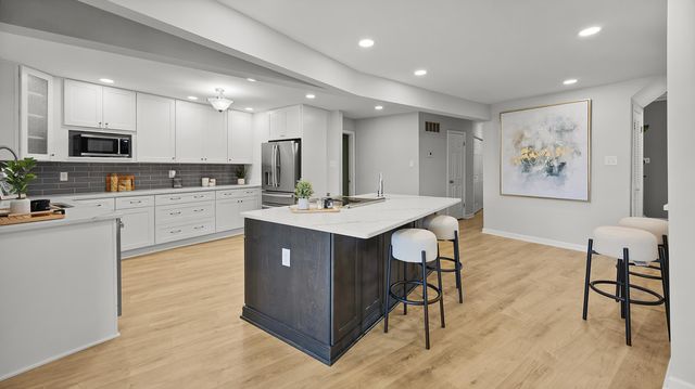 9606 BLUE SPRUCE DR, Lakeland, TN 38002