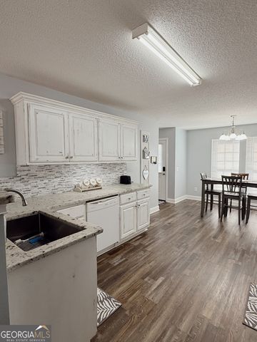 44 Quail Knoll Lane, Cleveland, GA 30528