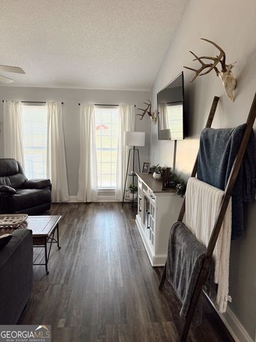 44 Quail Knoll Lane, Cleveland, GA 30528