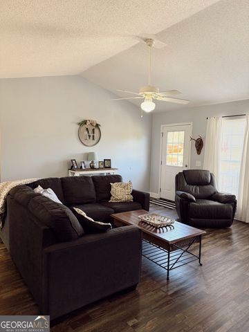 44 Quail Knoll Lane, Cleveland, GA 30528