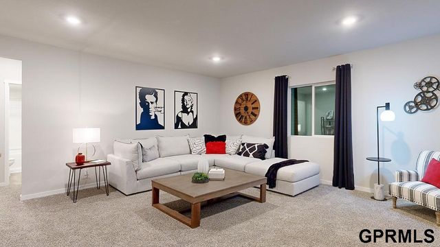13502 Whitmore Street, Omaha, NE 68142