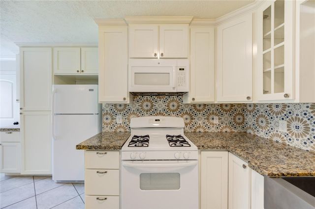 5317 Crestmont Street, Baytown, TX 77521