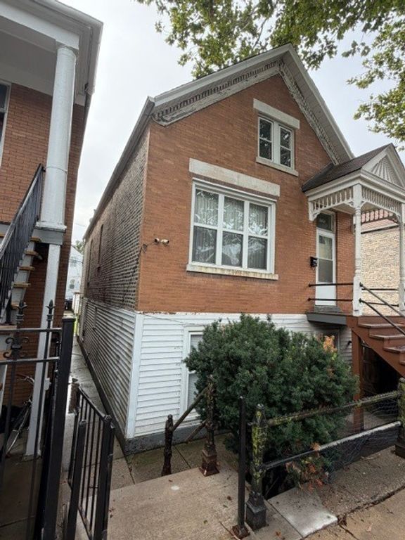 2725 W 23rd Place, Chicago, IL 60608 — photo 2