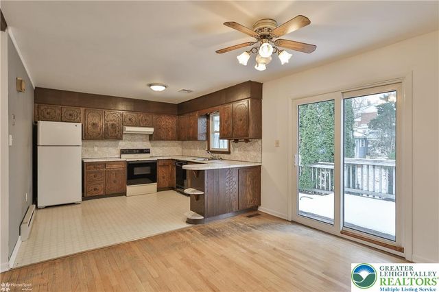 305 Carbon Street, Palmer Twp, PA 18045