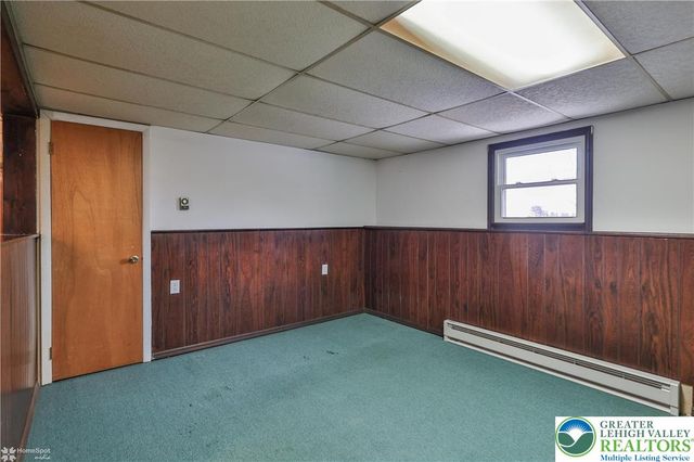 305 Carbon Street, Palmer Twp, PA 18045