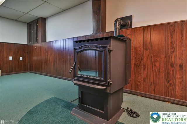 305 Carbon Street, Palmer Twp, PA 18045