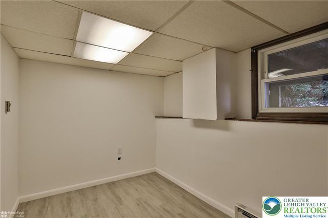 305 Carbon Street, Palmer Twp, PA 18045