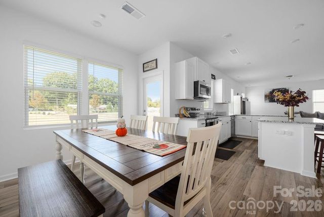 2624 Clipper Court NW, Concord, NC 28027