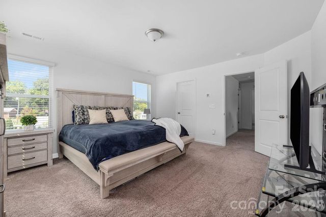 2624 Clipper Court NW, Concord, NC 28027