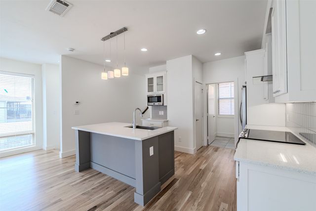 6270 Oram Street 107, Dallas, TX 75214