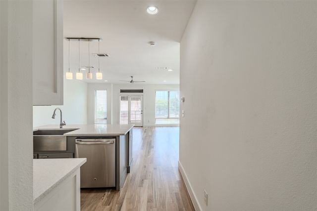 6270 Oram Street 107, Dallas, TX 75214