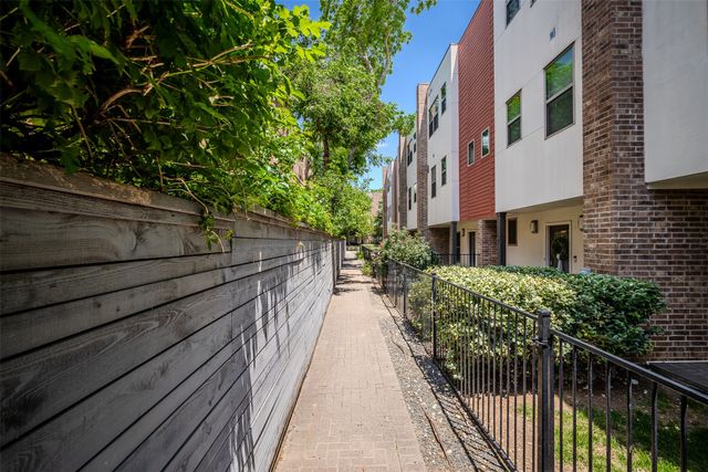 6270 Oram Street 107, Dallas, TX 75214