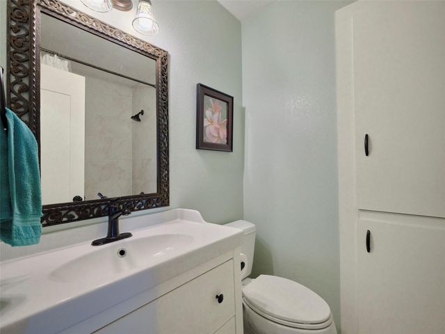 14528 Vlasta Street, Needville, TX 77461