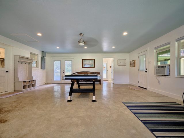 14528 Vlasta Street, Needville, TX 77461
