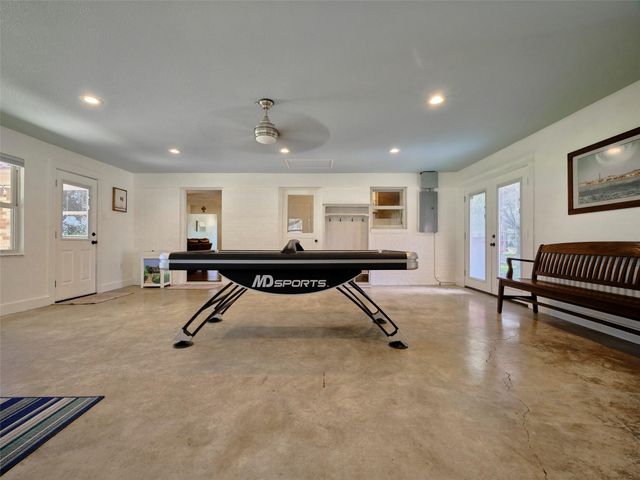 14528 Vlasta Street, Needville, TX 77461